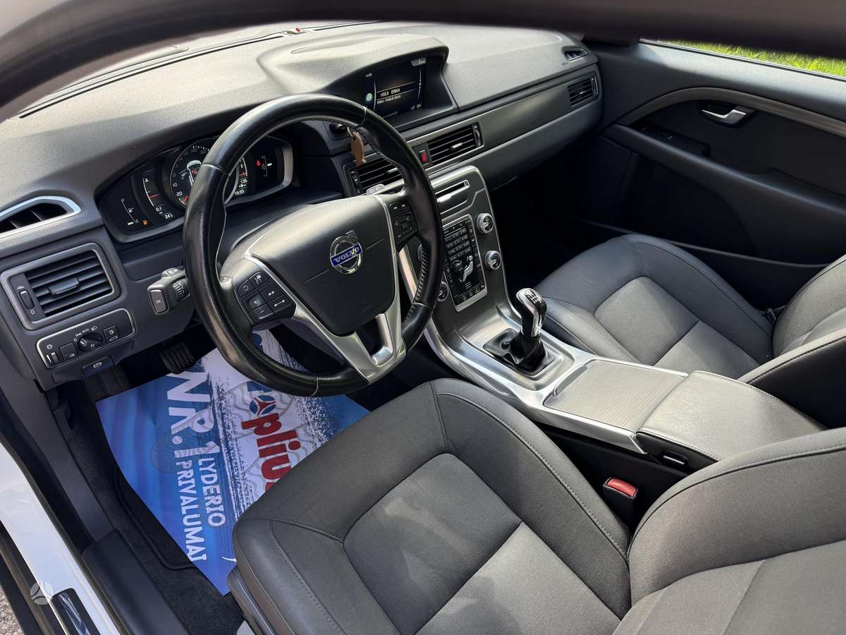 Volvo XC70, 2.0 l., wagon