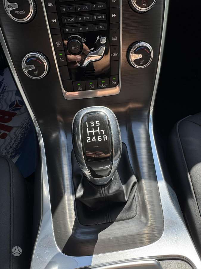 Volvo XC70, 2.0 l., wagon