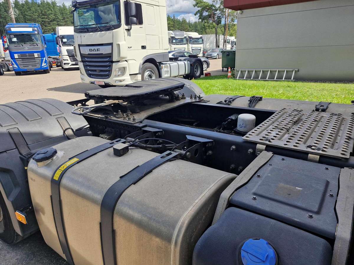 Volvo FH 460 Euro VI, single sleeper