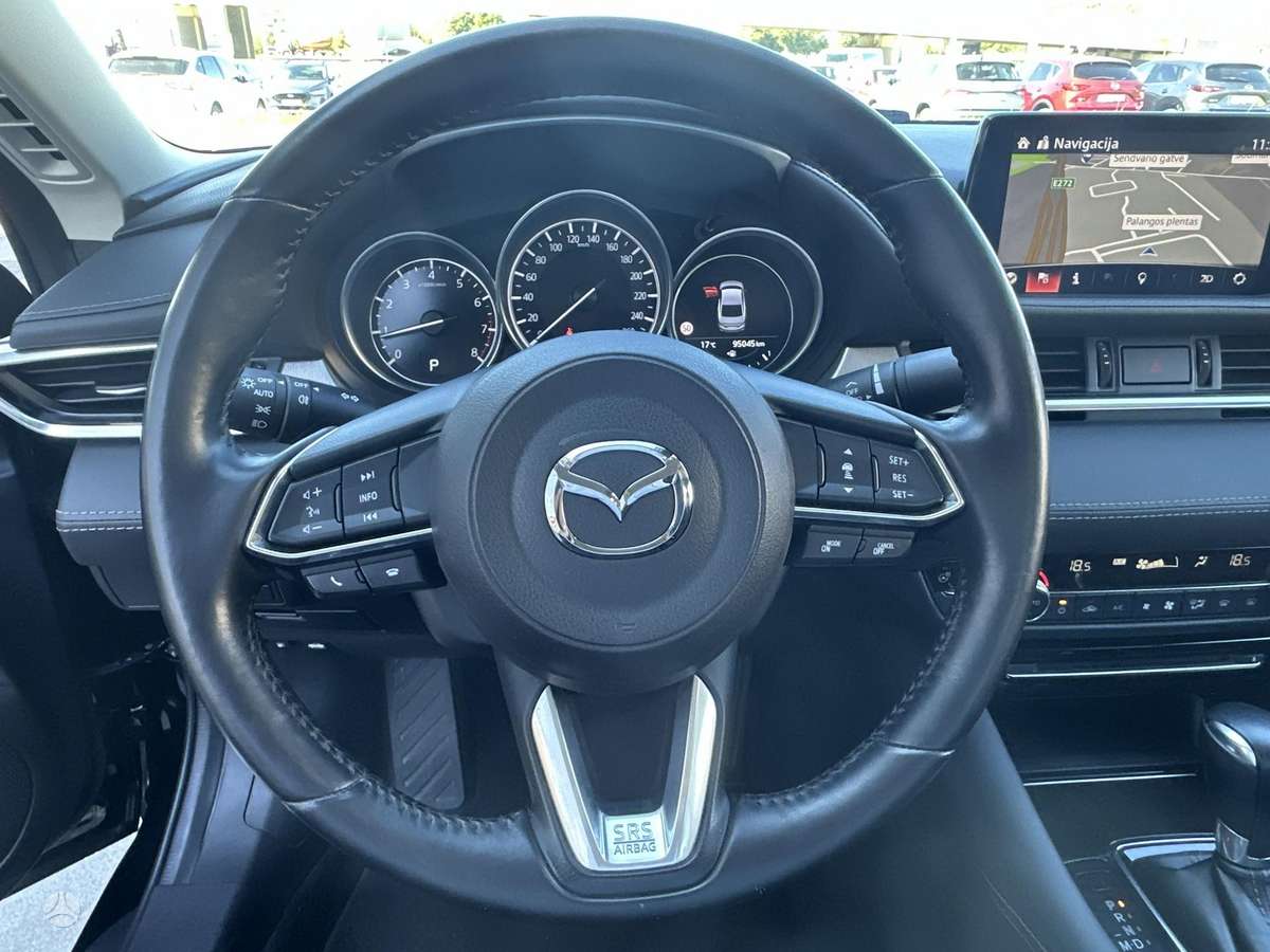 Mazda 6, 2.0 l., Седан