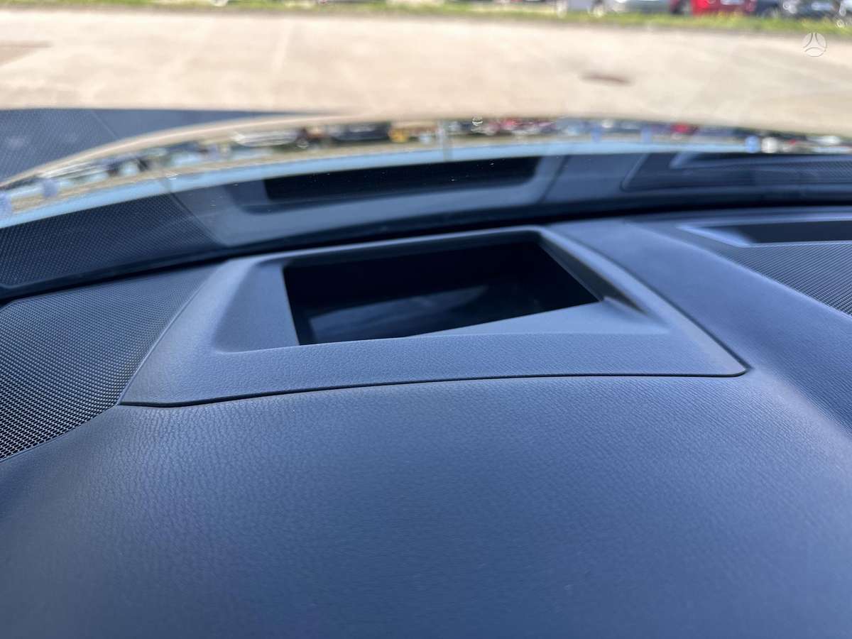 Mazda 6, 2.0 l., Седан