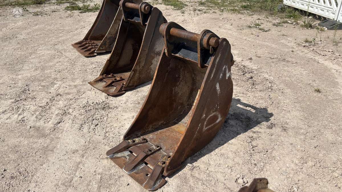 Caterpillar 400 mm, buckets