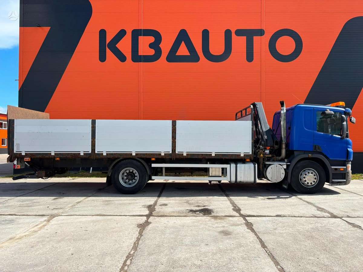 Scania P 320 4x2, с краном