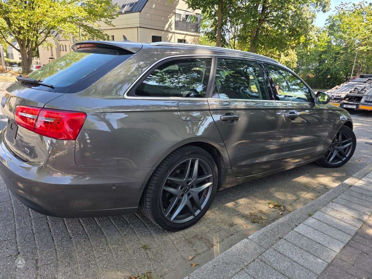 Audi A6, 2.0 l., universalas
