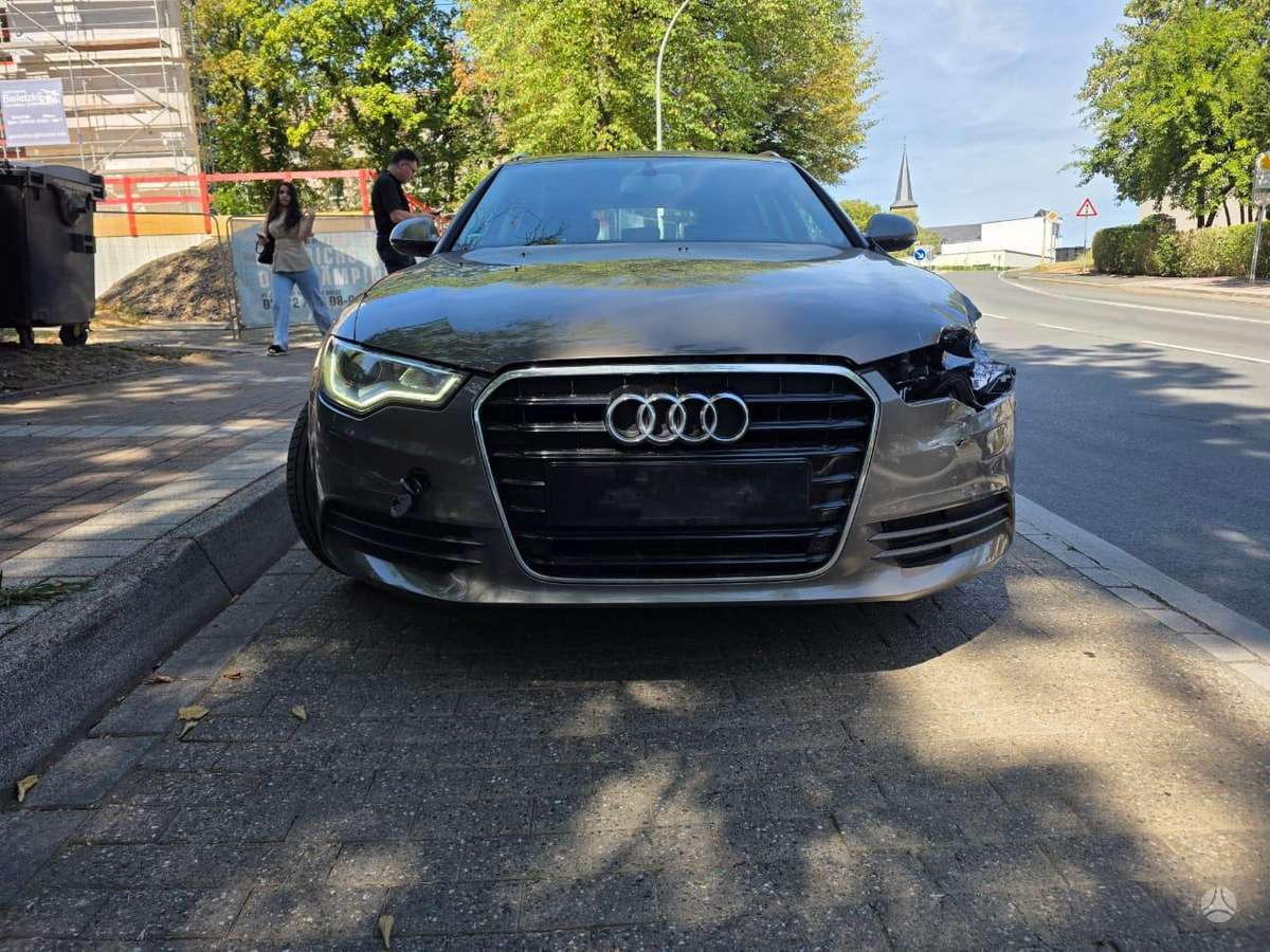 Audi A6, 2.0 l., universalas
