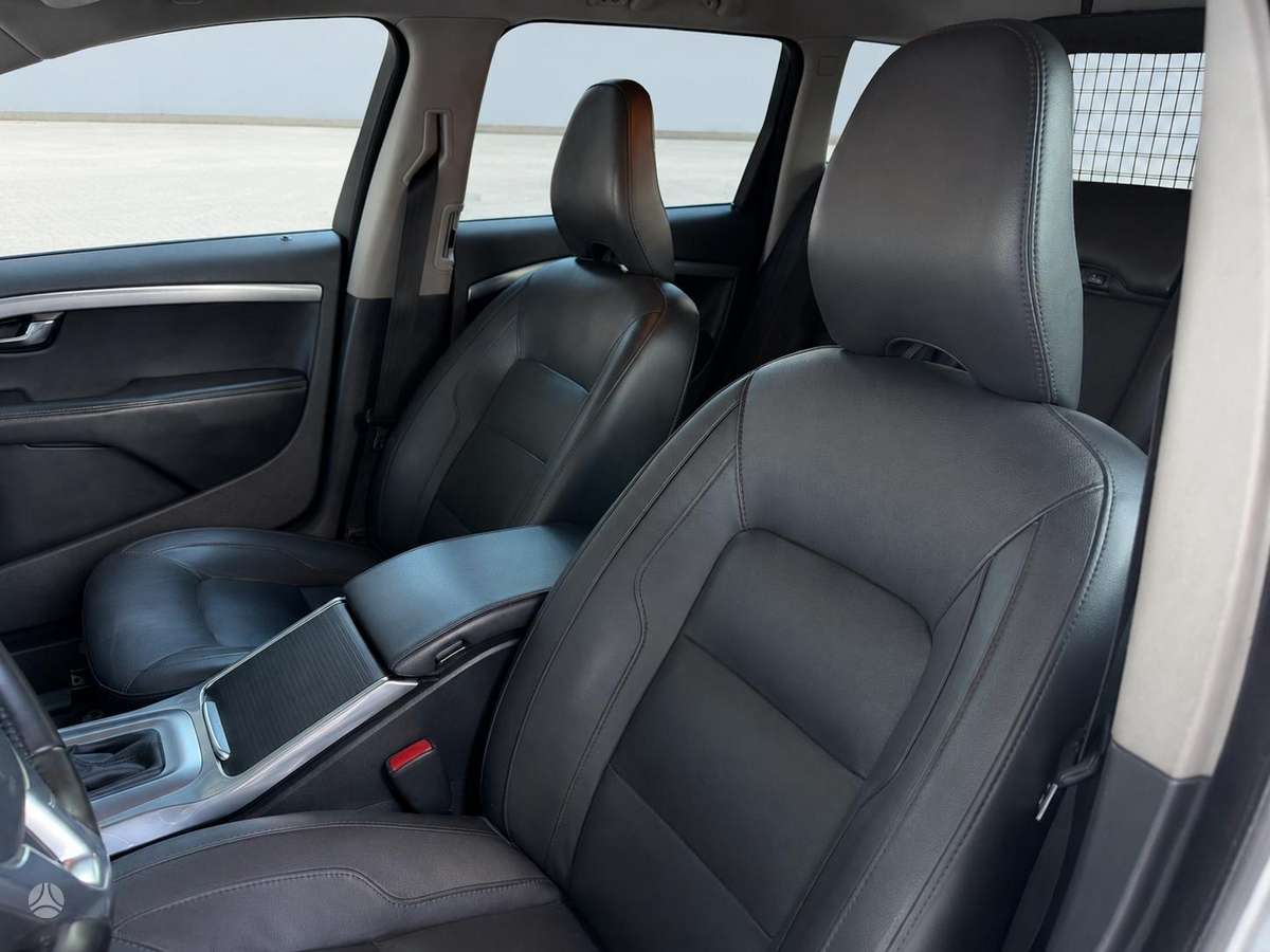 Volvo V70, 2.0 l., universalas