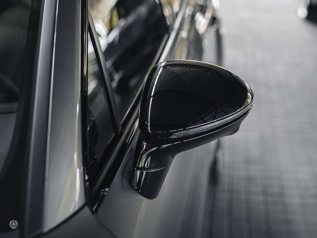 Porsche Cayenne - 12