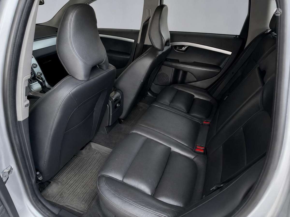 Volvo V70, 2.0 l., universalas