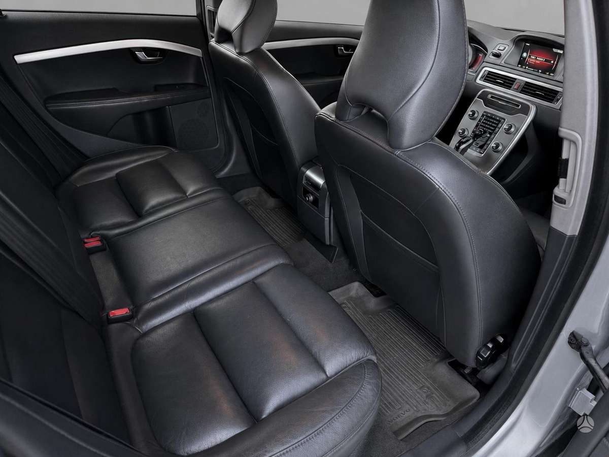 Volvo V70, 2.0 l., universalas