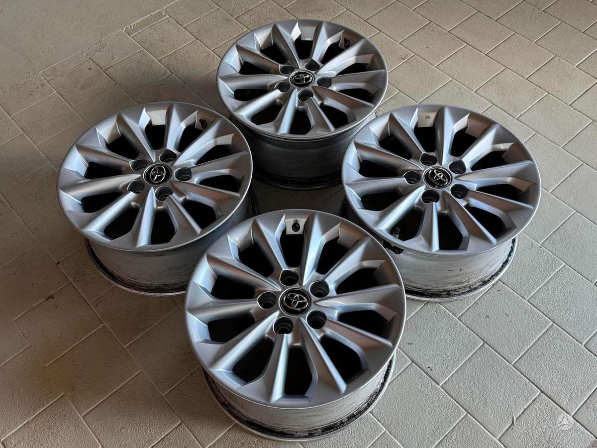 Toyota COROLLA E210 ORIGINALŪS, легкосплавные , R16
