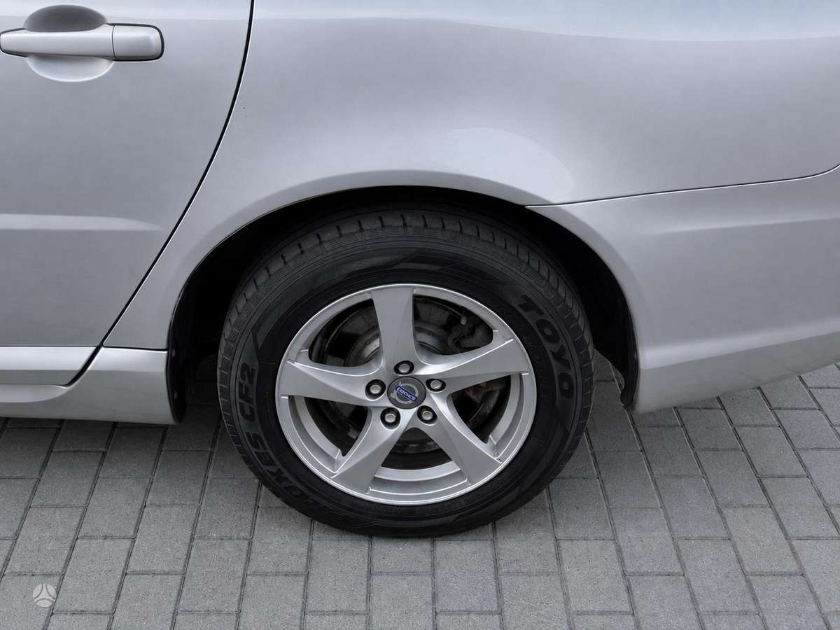 Volvo V70, 2.0 l., universalas