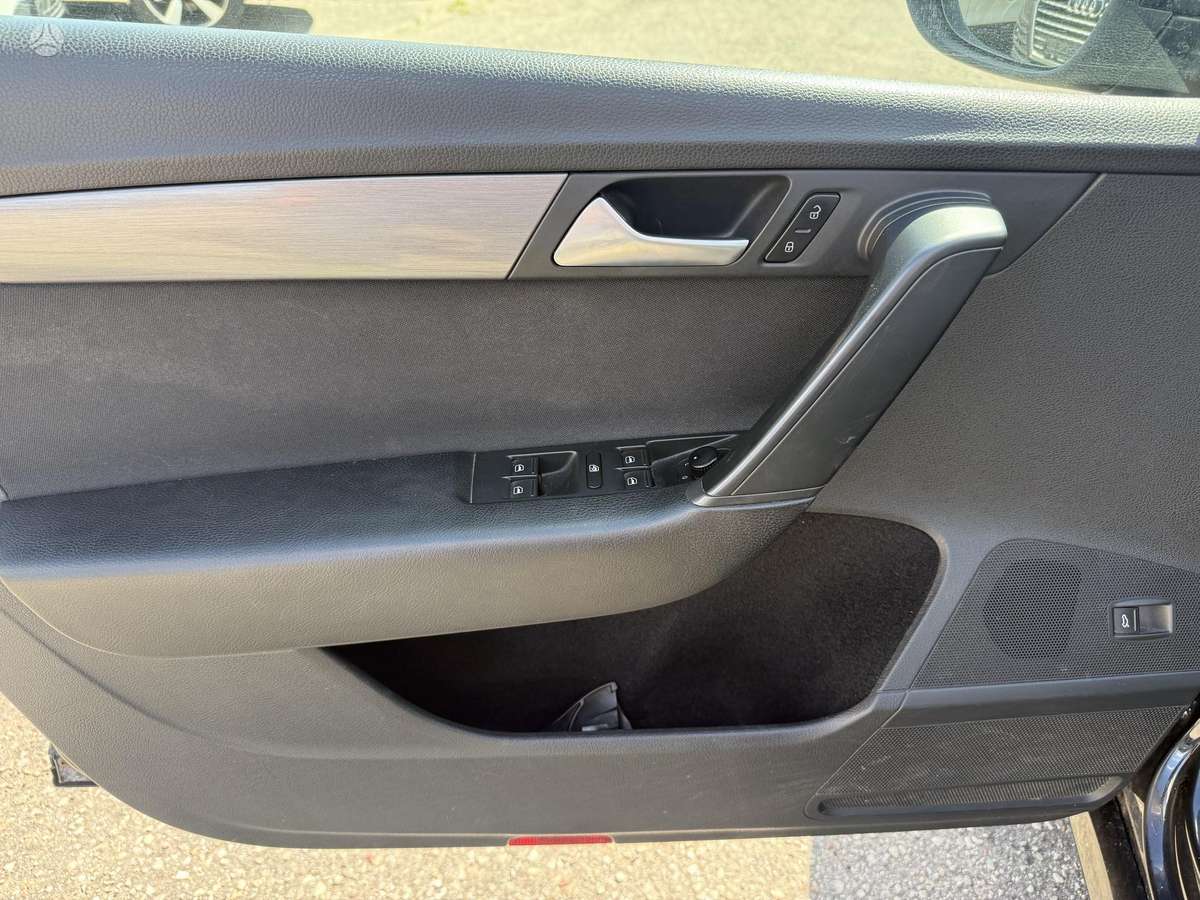 Volkswagen Passat, 2.0 l., Универсал