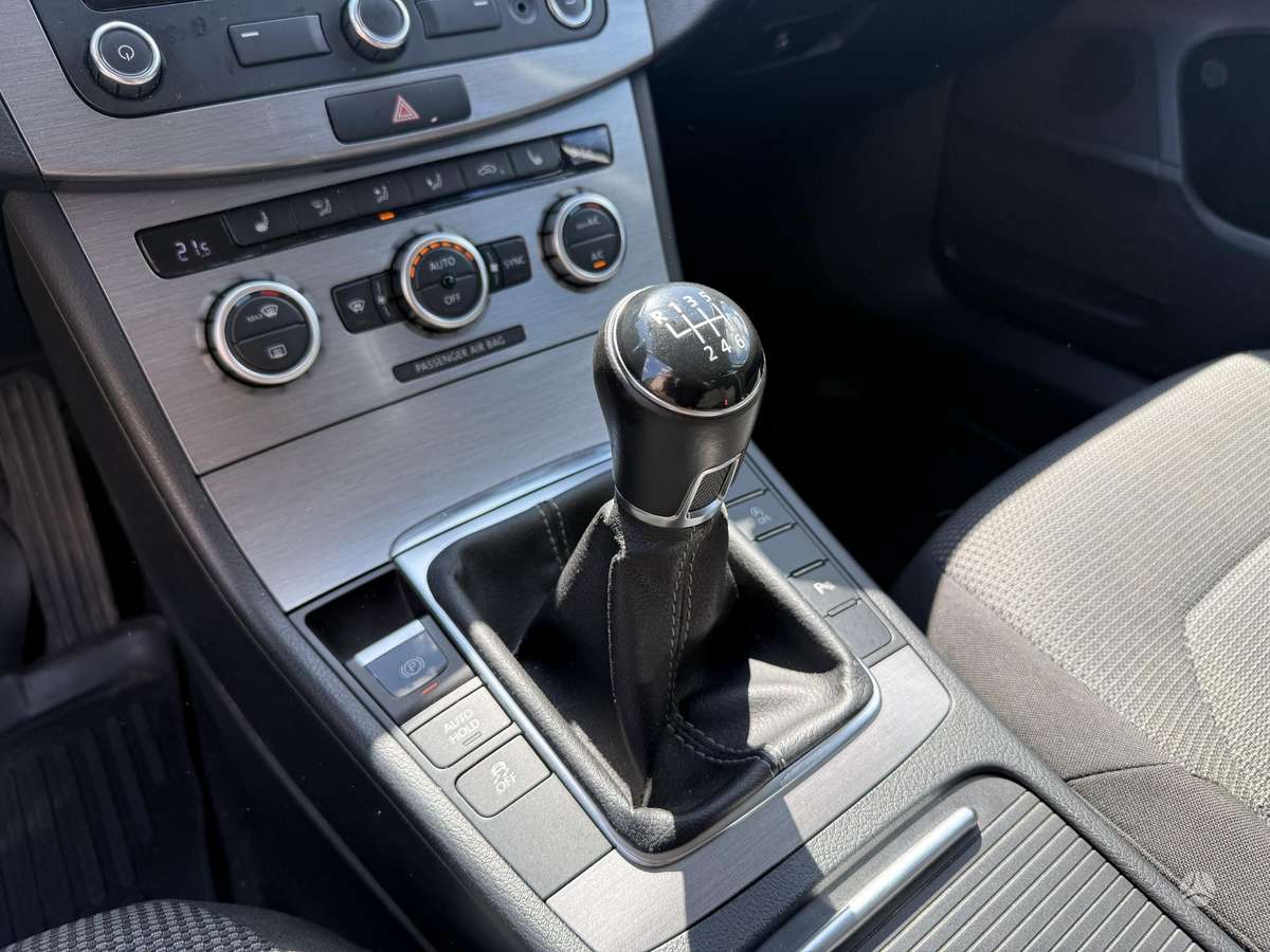 Volkswagen Passat, 2.0 l., Универсал