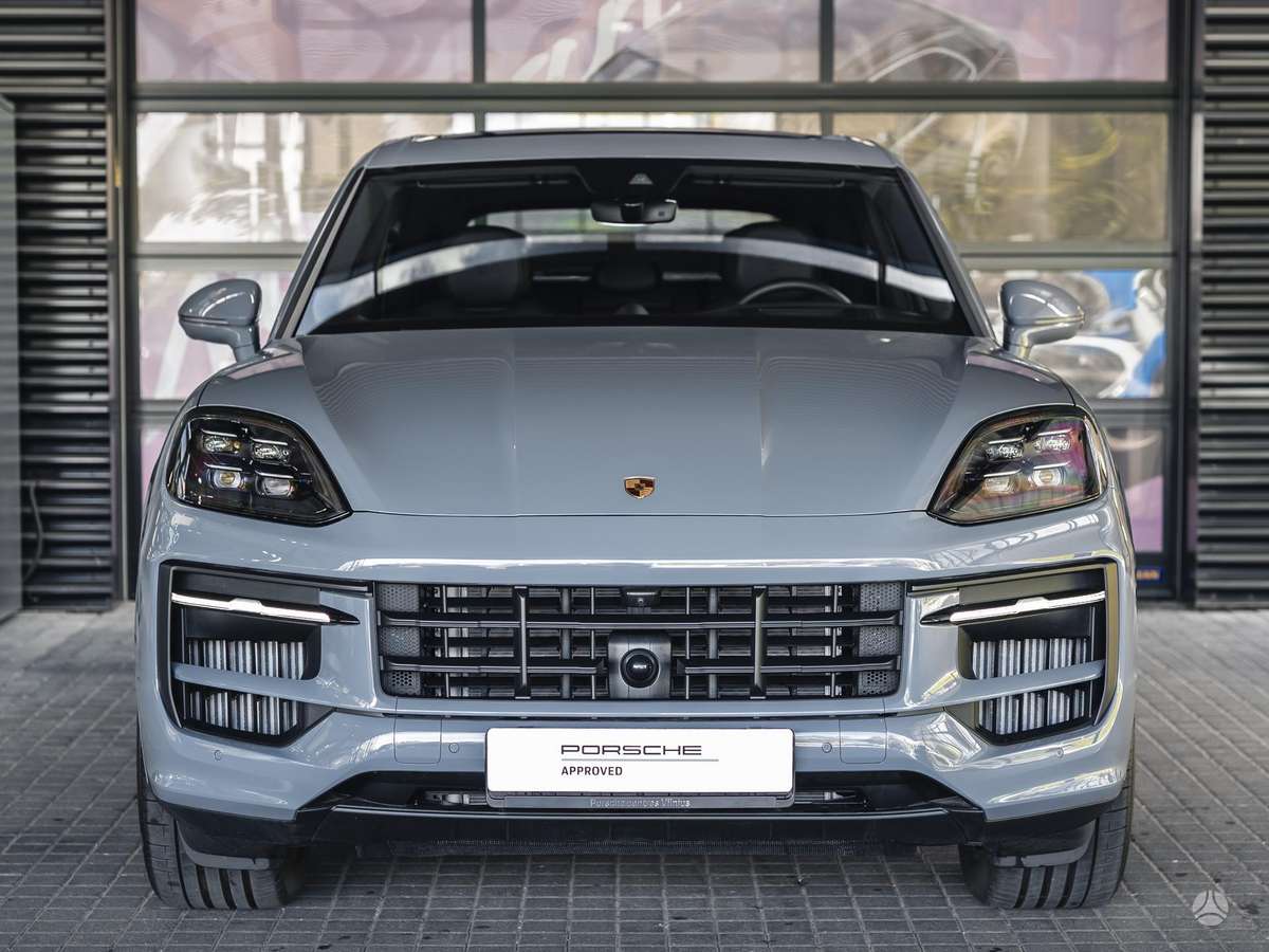 Porsche Cayenne - 8