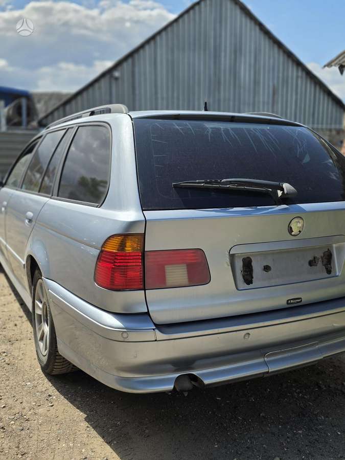 BMW 5 serija kėbulo dalys