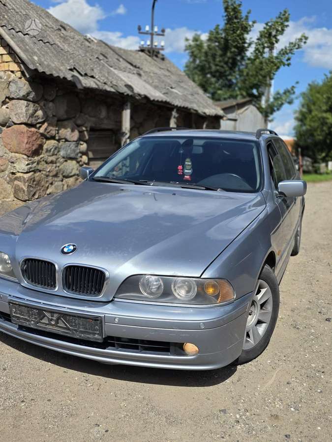 BMW 5 serija kėbulo dalys