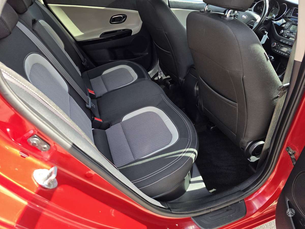 Kia Ceed, 1.6 l., universalas