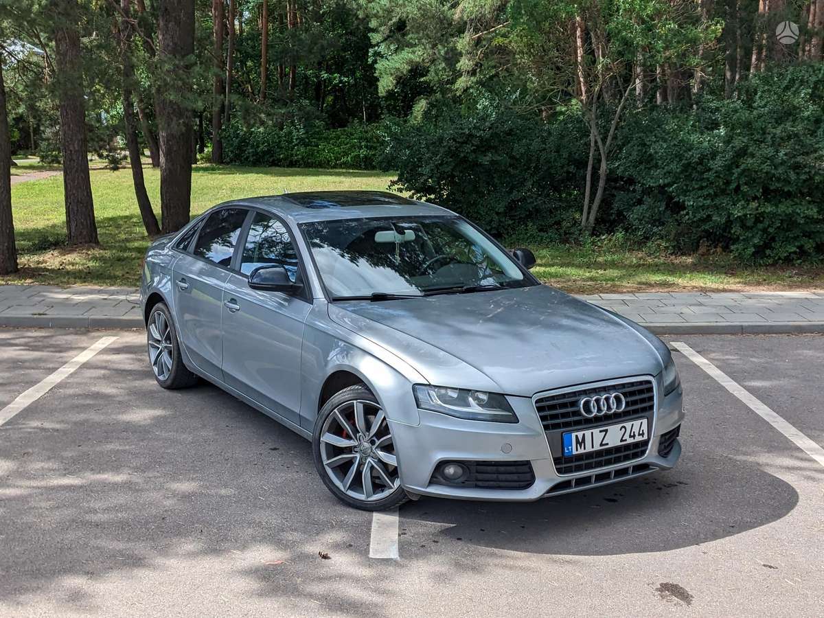 Audi A4, 1.8 l., Седан