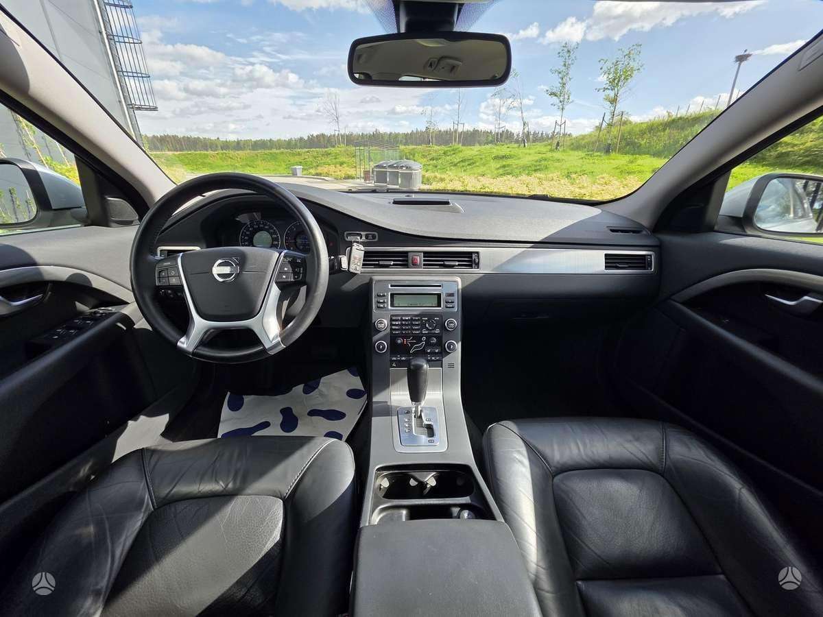 Volvo V70 - 9