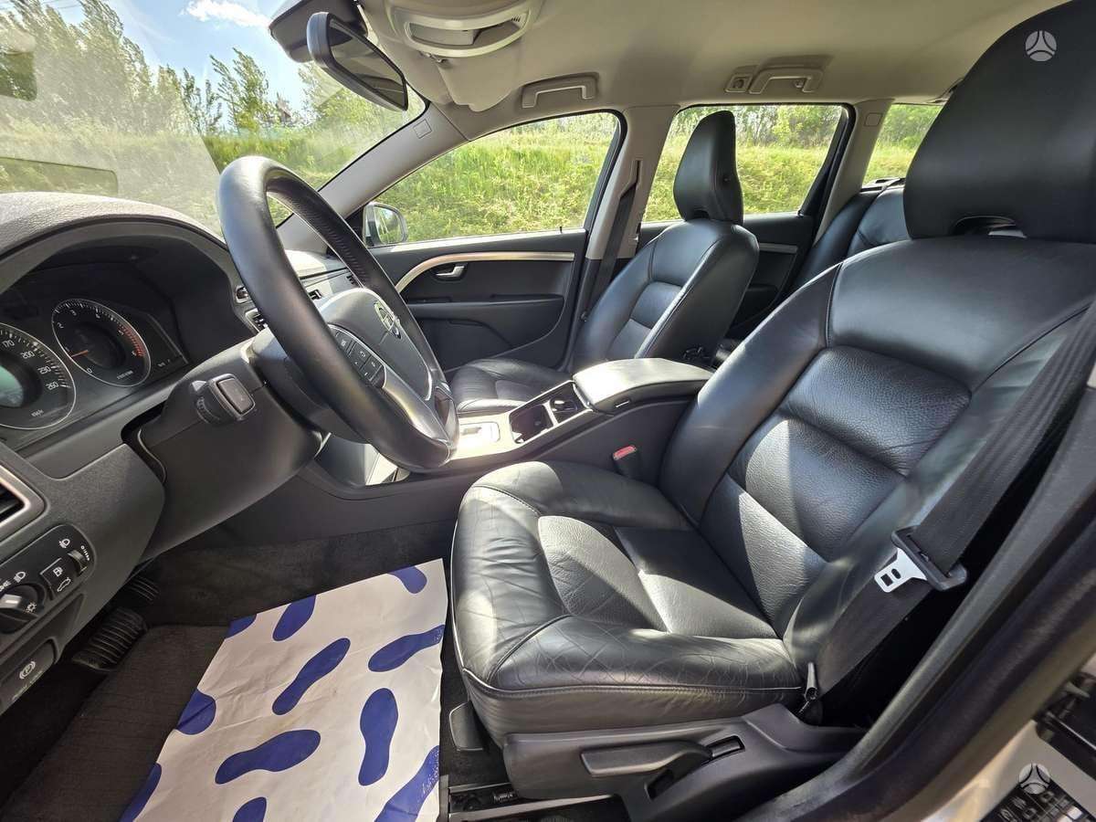 Volvo V70 - 10