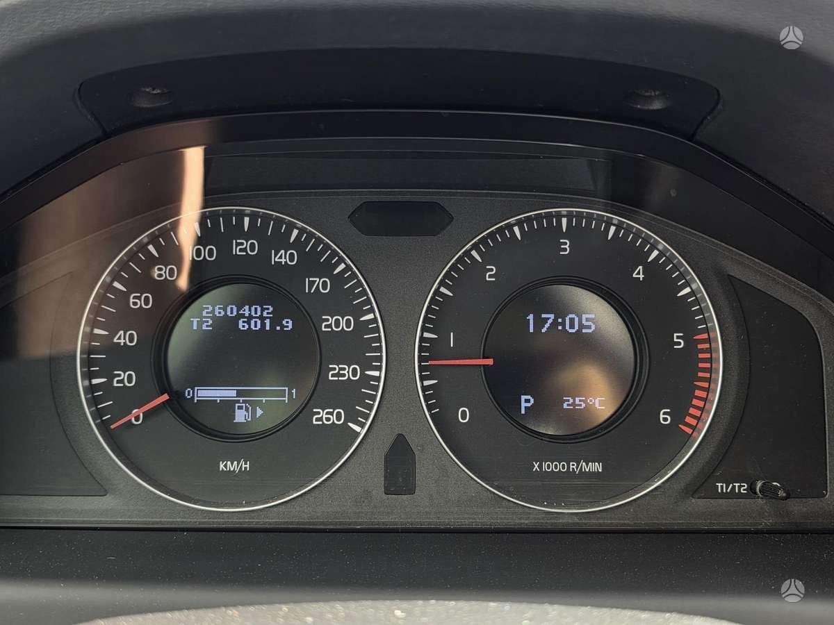 Volvo V70 - 11