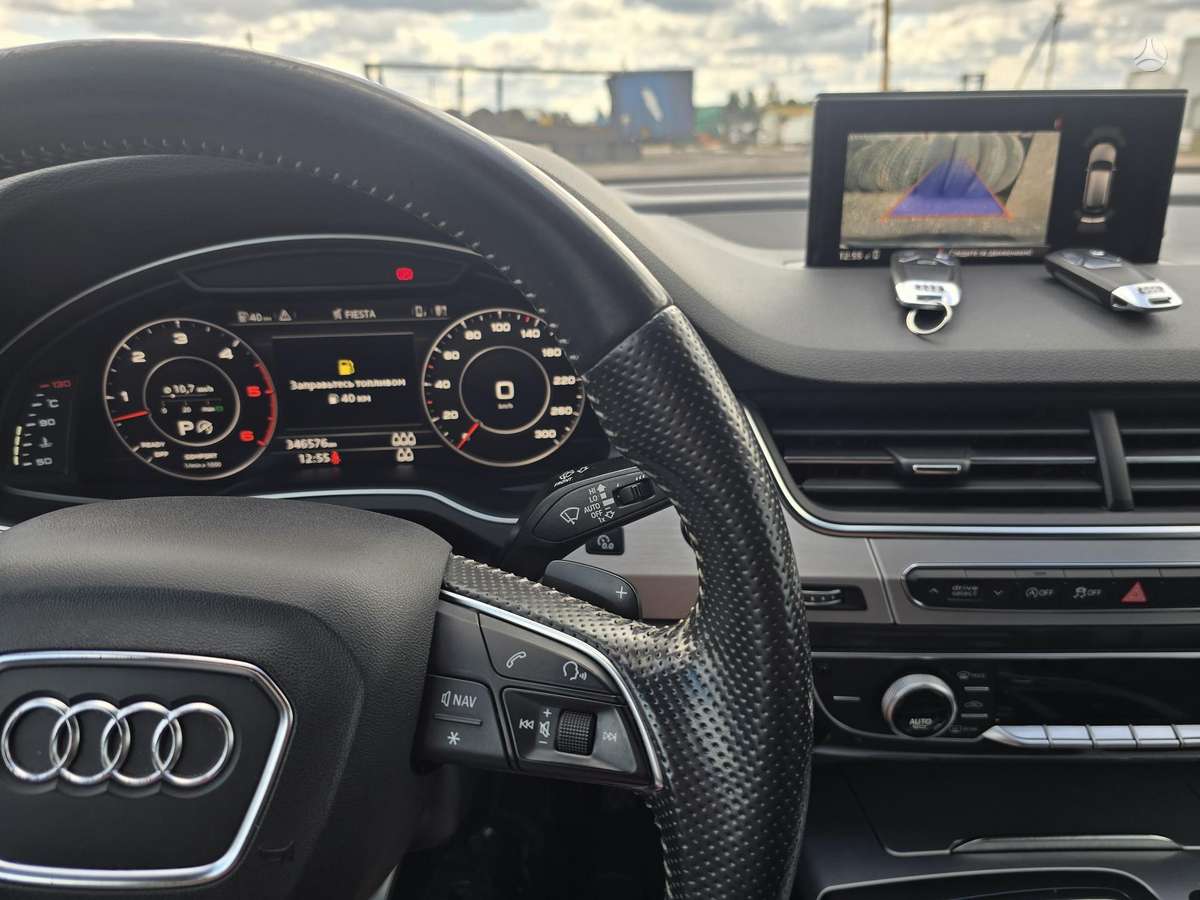 Audi Q7, Внедорожник / Кроссовер