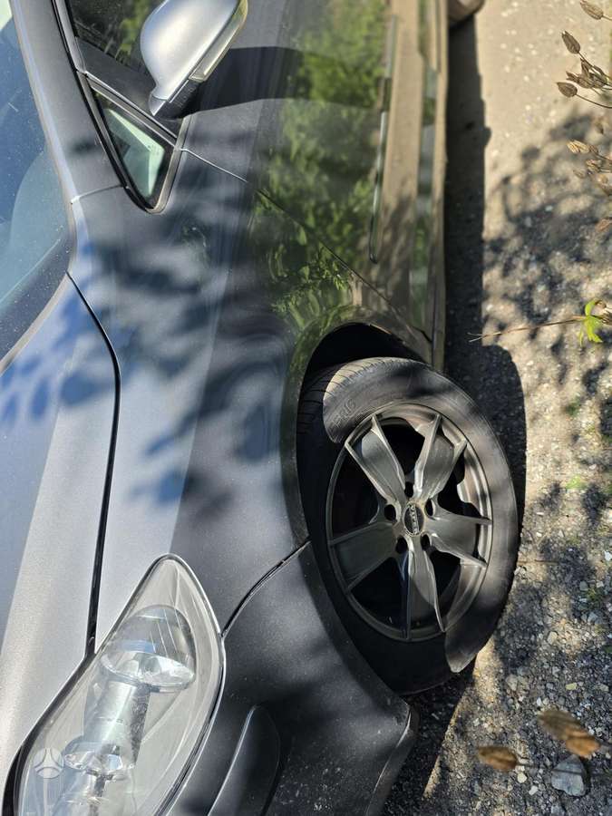 Volkswagen Golf Plus kėbulo dalys