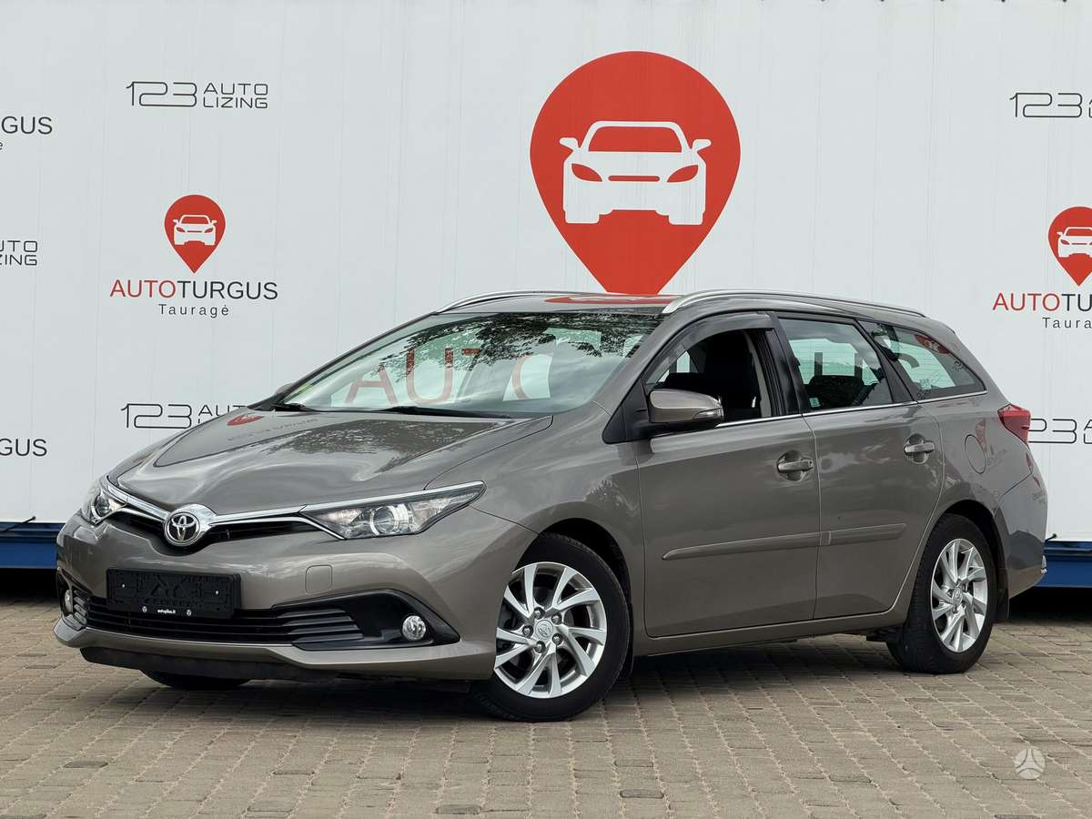 Toyota Auris, 1.6 l., Универсал