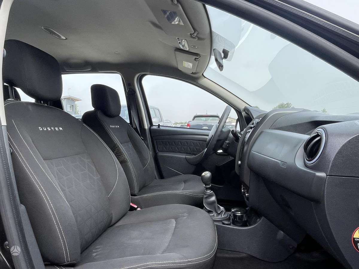 Dacia Duster, 1.2 l., off-road / crossover
