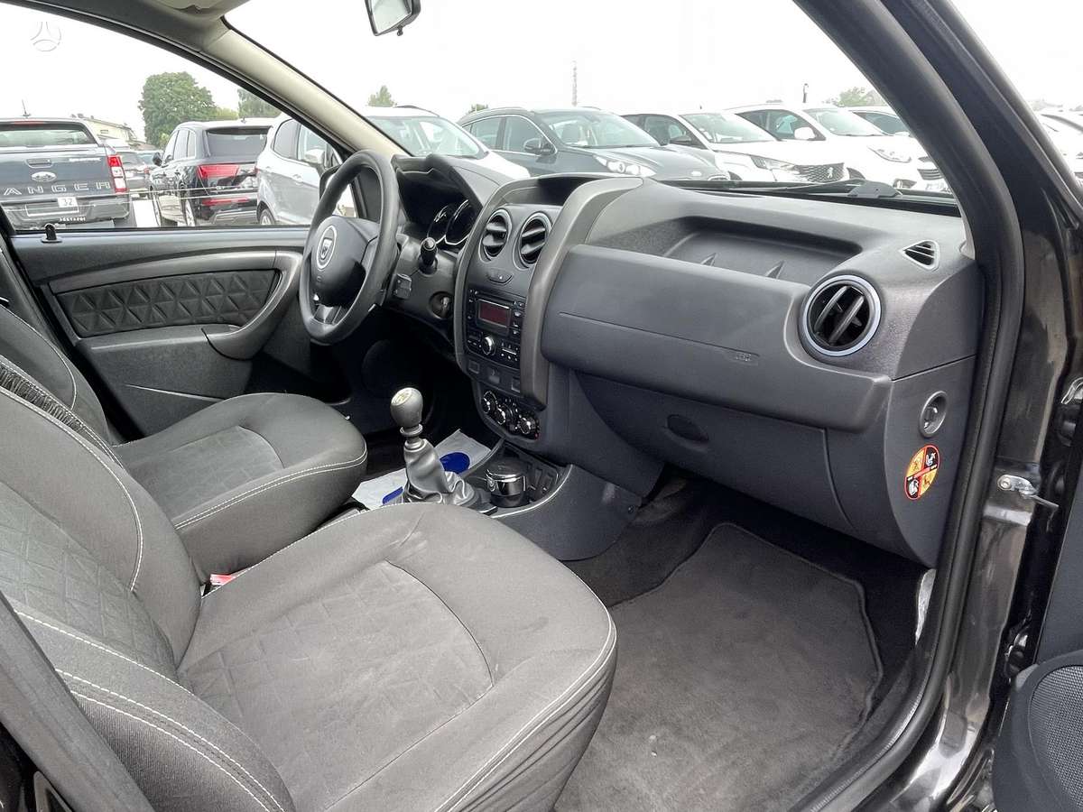 Dacia Duster, 1.2 l., off-road / crossover