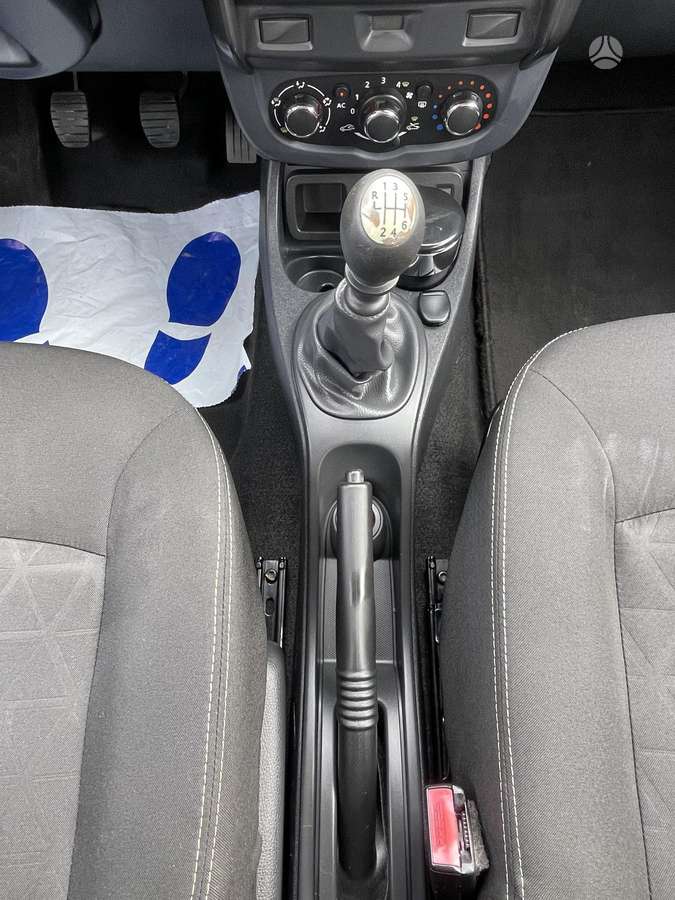 Dacia Duster, 1.2 l., off-road / crossover
