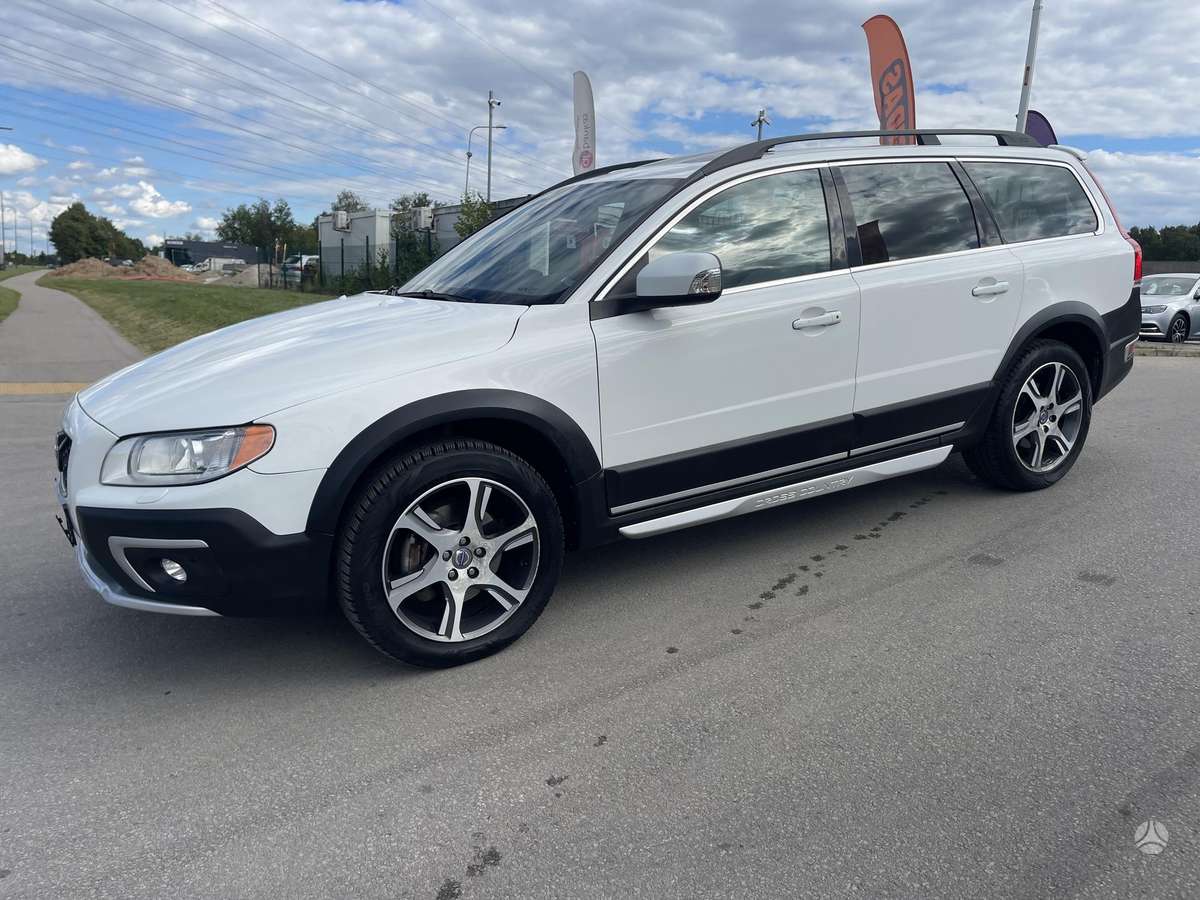 Volvo XC70, 2.0 l., Универсал