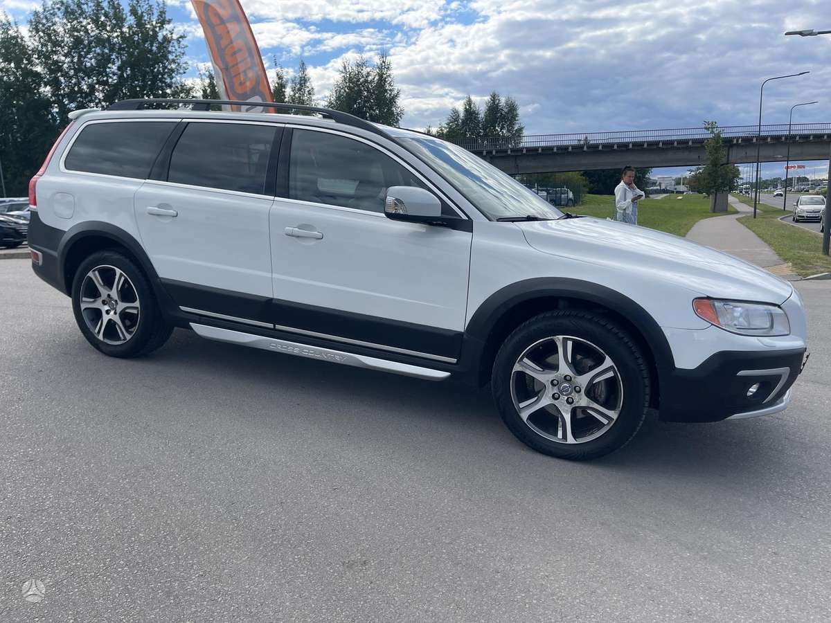 Volvo XC70, 2.0 l., Универсал