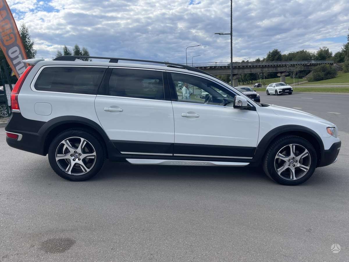 Volvo XC70, 2.0 l., Универсал
