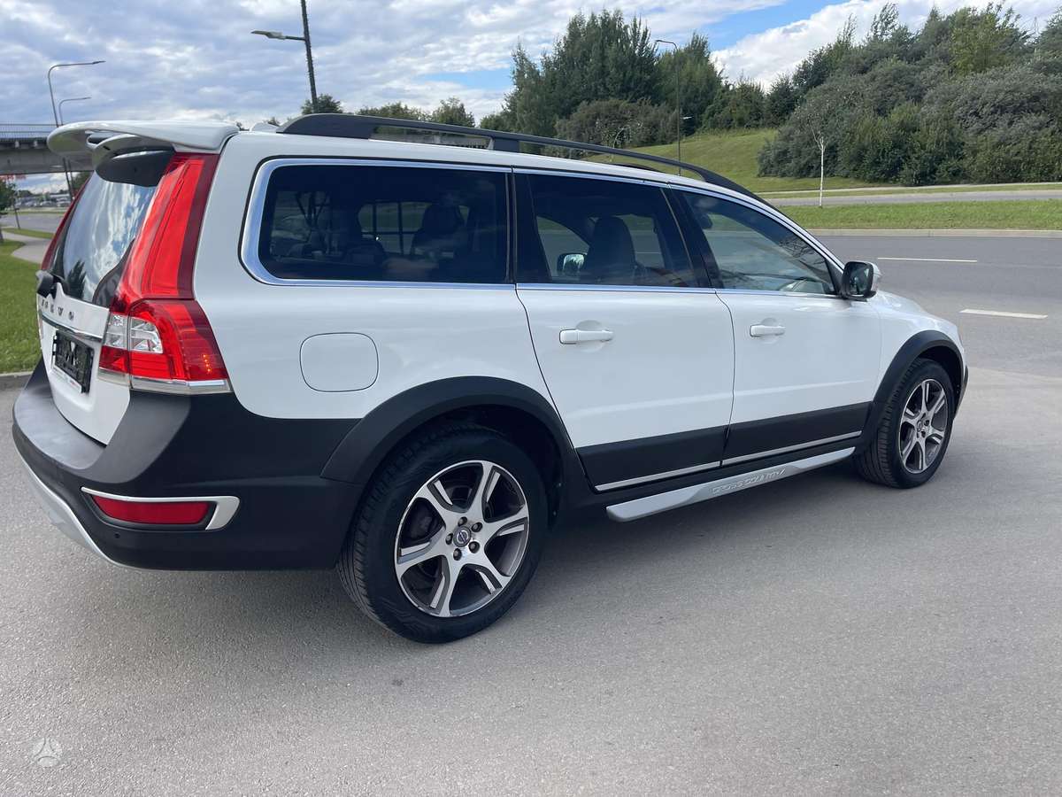 Volvo XC70, 2.0 l., Универсал