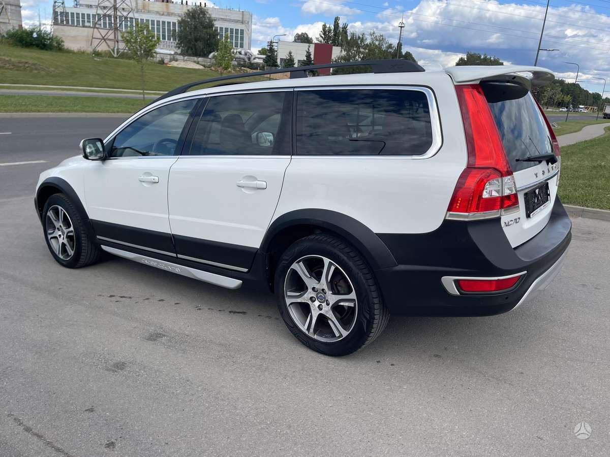Volvo XC70, 2.0 l., Универсал