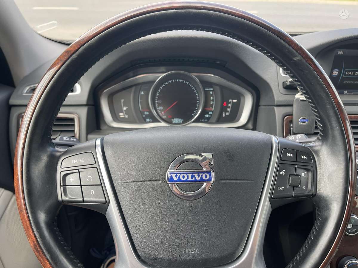 Volvo XC70, 2.0 l., Универсал