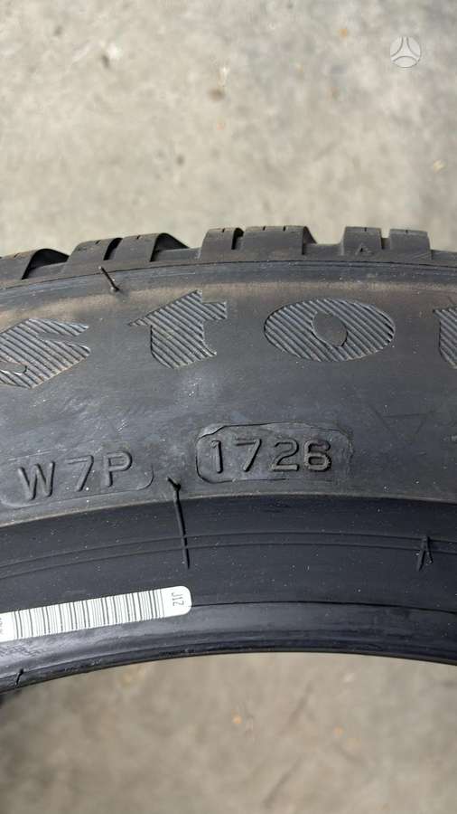 Firestone WinterHawk 4, зимние 255/45 R19