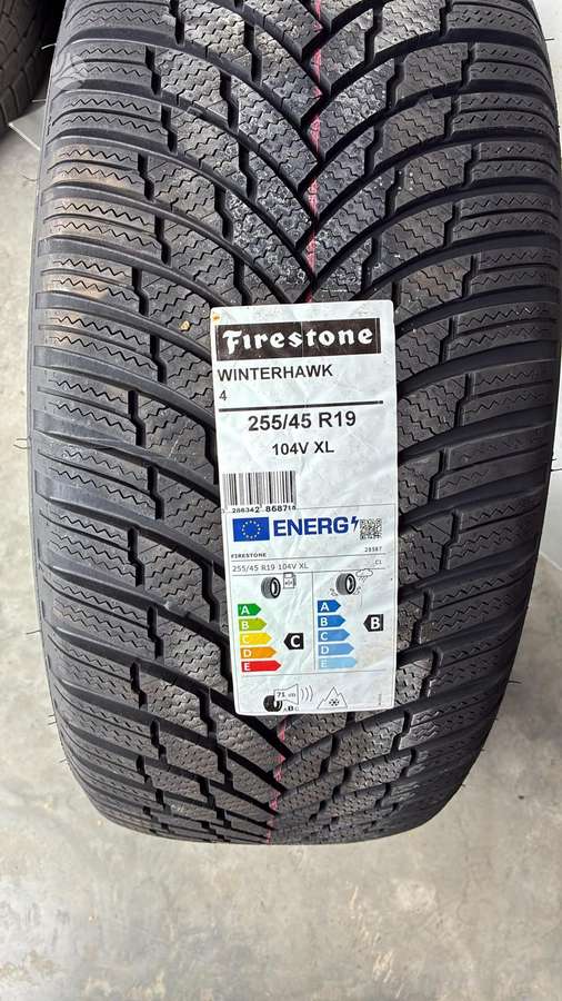 Firestone WinterHawk 4, winter 255/45 R19