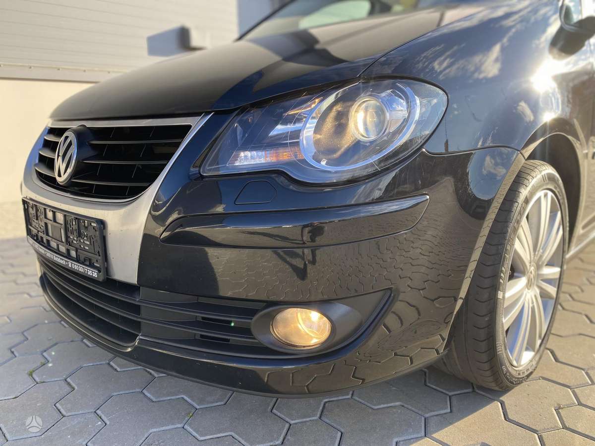 Volkswagen Touran - 9