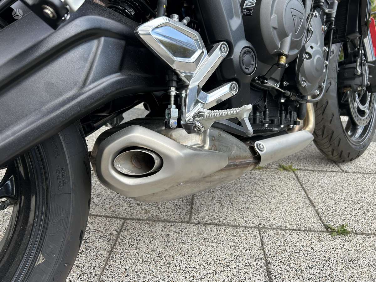 Triumph Trident 660cc, street / klasikiniai