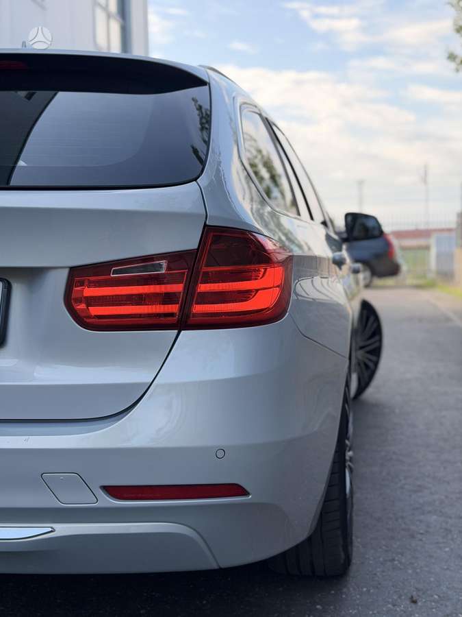 BMW 320, 2.0 l., wagon
