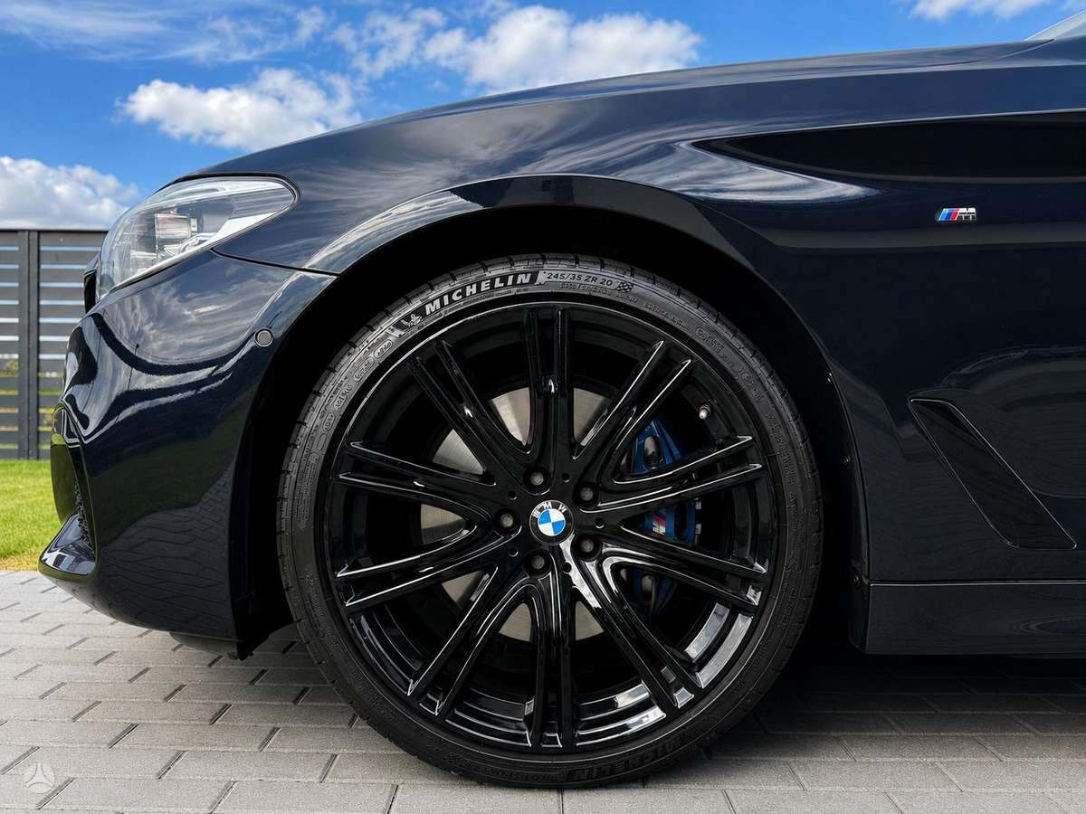 BMW 530, 2.0 l., Седан