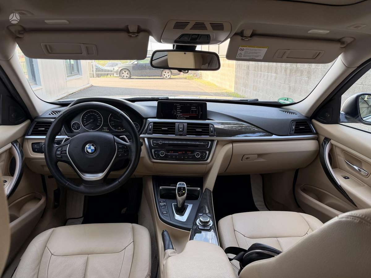 BMW 320, 2.0 l., wagon