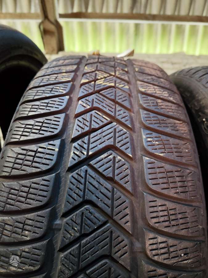 Pirelli, всесезонные 235/55 R19