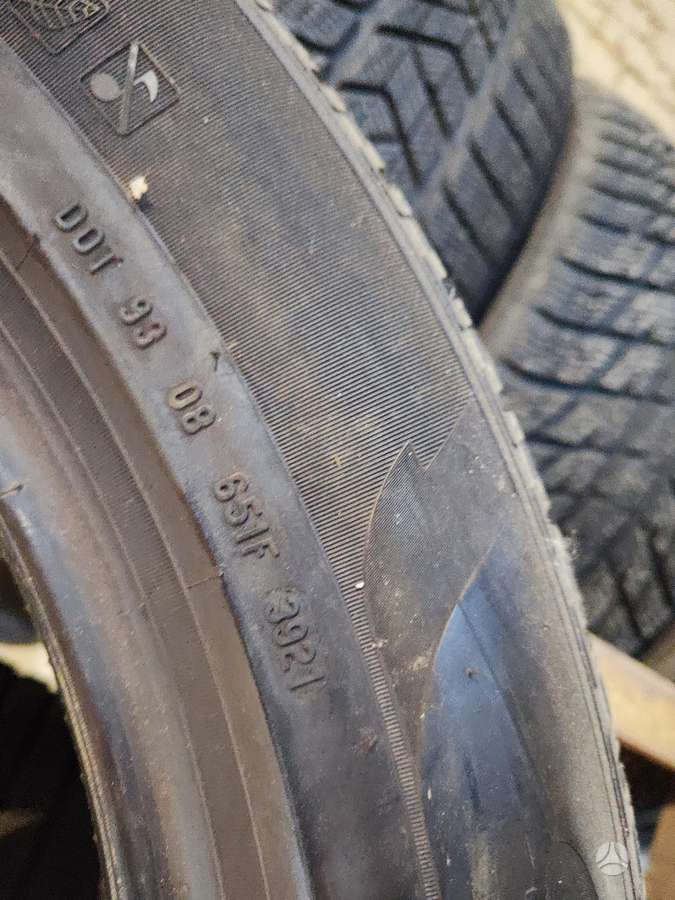 Pirelli, всесезонные 235/55 R19