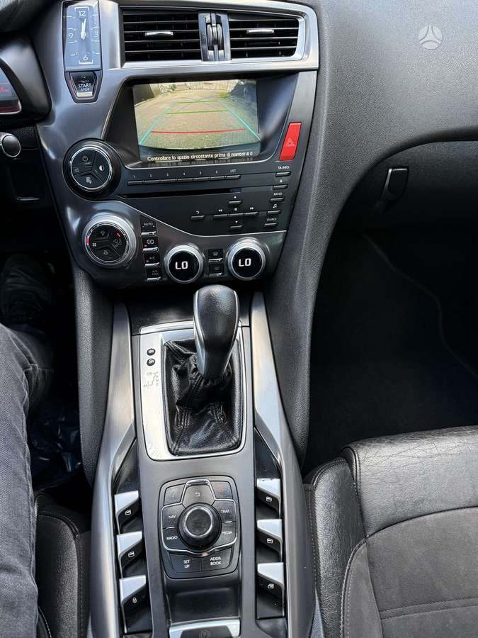 Citroen DS5, 2.0 l., hatchback