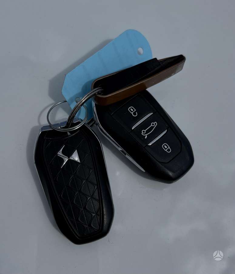 Citroen DS5, 2.0 l., hatchback