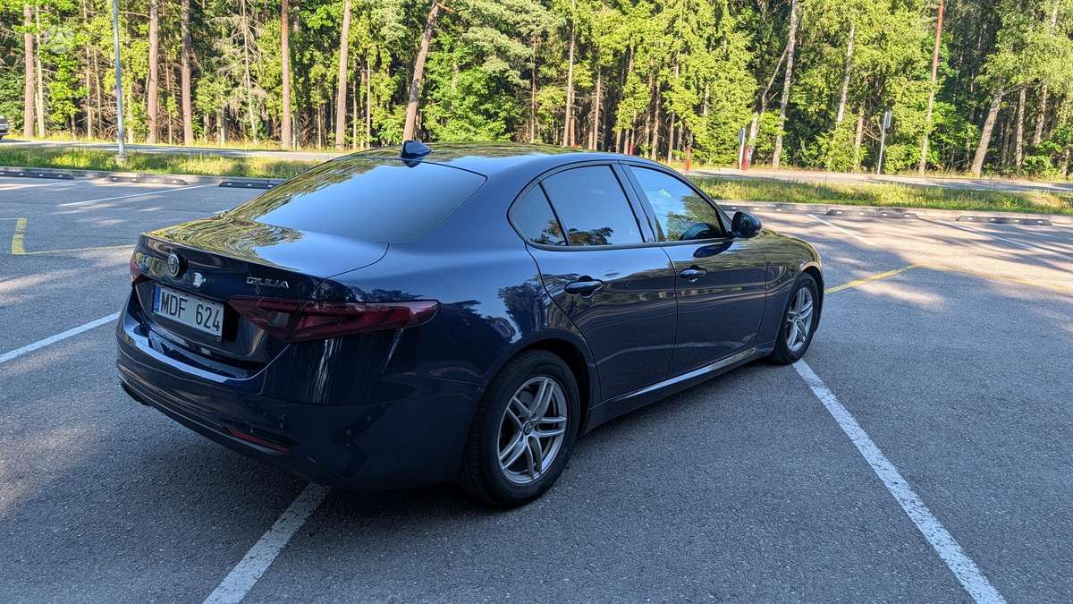 Alfa Romeo Giulia, 2.1 l., Седан