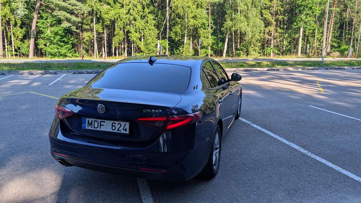 Alfa Romeo Giulia, 2.1 l., Седан